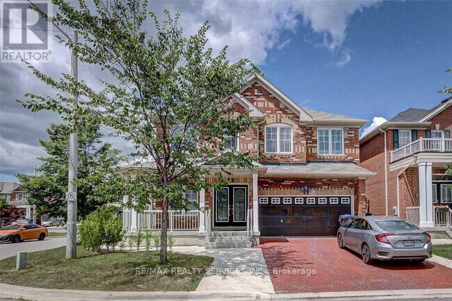 property at 13 Lillian Cres