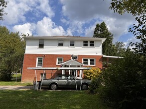 232 Old US Highway 70 in Swannanoa, NC - Building Photo - Building Photo