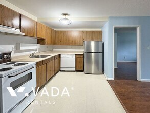 1209 Howie Ave in Coquitlam, BC - Building Photo - Building Photo