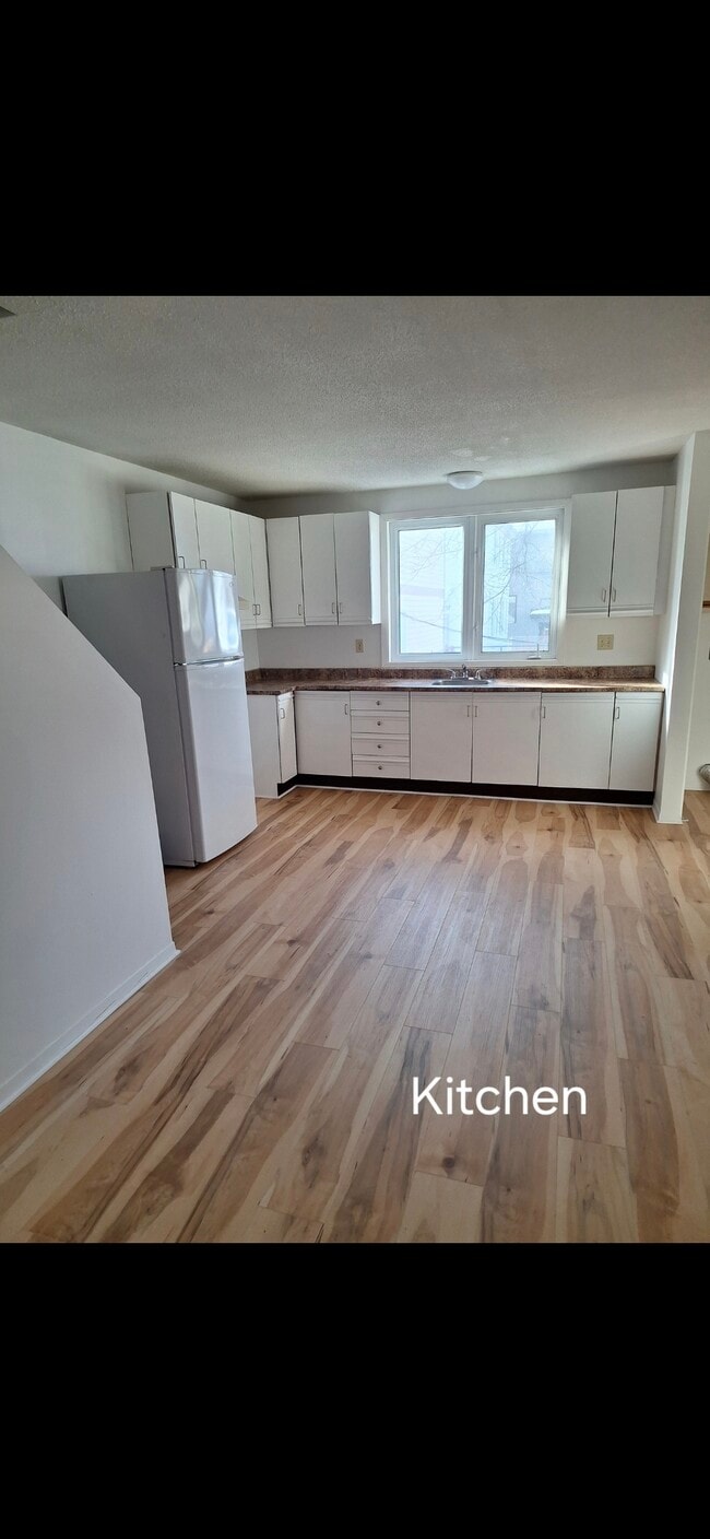 property at 195 Columbus Av