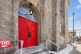 401 Martin St in Philadelphia, PA - Foto de edificio - Building Photo