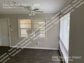 2800 Bromley St in Raleigh, NC - Building Photo - Building Photo