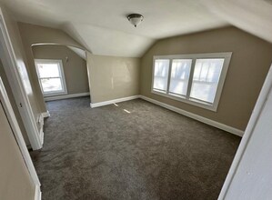 2714 W Concordia Ave in Milwaukee, WI - Building Photo - Building Photo
