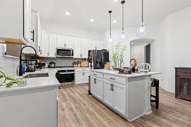 513 Georgia Lace Trail in Georgetown, TX - Building Photo - Building Photo