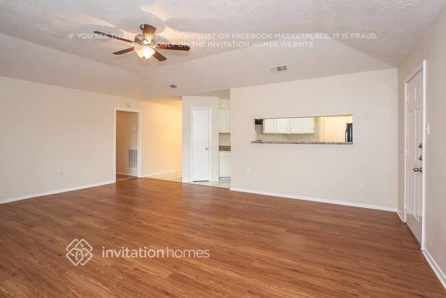 10014 Hillridge Rd in La Porte, TX - Building Photo - Building Photo