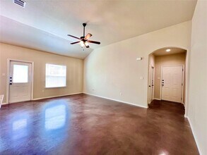 143 Samuel Dr in Buda, TX - Building Photo - Building Photo