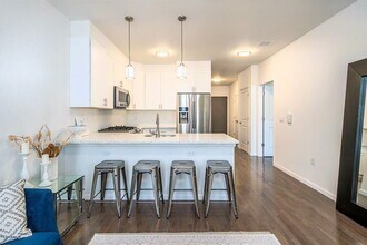 850 Newark Ave in Jersey City, NJ - Building Photo - Building Photo