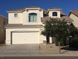 17634 W Mandalay Ln in Surprise, AZ - Building Photo