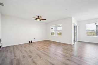 337 Corso Loop in Winter Haven, FL - Building Photo - Building Photo