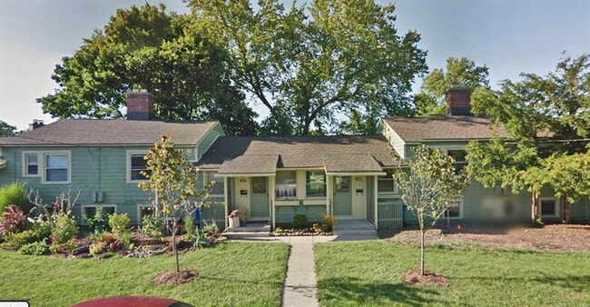 property at 3419 Edgewood Dr
