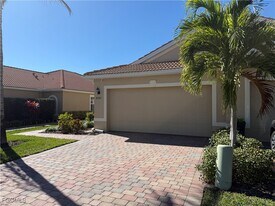 4387 Dutchess Park Rd in Ft. Myers, FL - Building Photo