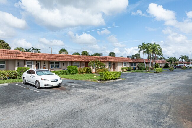 Fernley in West Palm Beach, FL - Building Photo - Building Photo