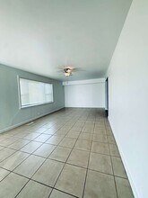 727 NW 89th St in Oklahoma City, OK - Building Photo - Building Photo