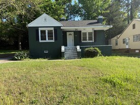 217 Sunset Ave in Fayetteville, NC - Building Photo