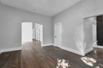 1406 N Kildare Ave in Chicago, IL - Building Photo - Building Photo