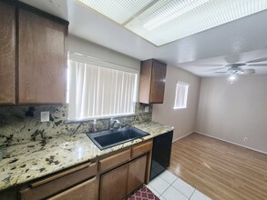 1836 E Huntington Dr in Duarte, CA - Building Photo - Building Photo