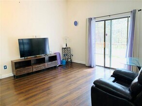 35 Ashumet Rd in Mashpee, MA - Building Photo - Building Photo