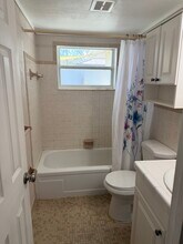 2603 Almond Dr in Holiday, FL - Foto de edificio - Building Photo