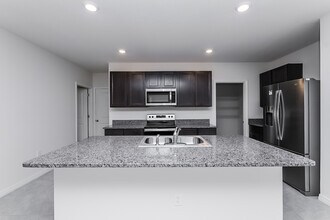 12409 Pagoda Pl in Tampa, FL - Foto de edificio - Building Photo