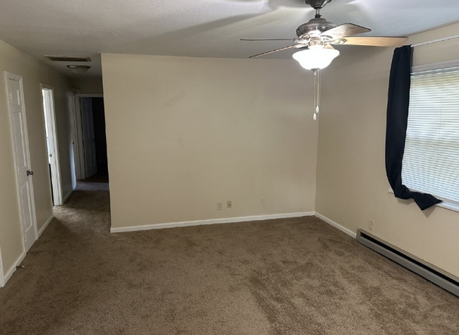 7642 Southfield Dr in Southport, IN - Building Photo - Building Photo