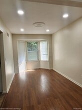 300 Alice Ave in Bloomfield Township, MI - Building Photo - Building Photo