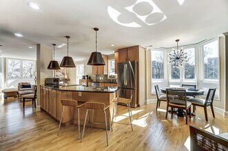 328 W 6th St in Charlotte, NC - Building Photo - Building Photo