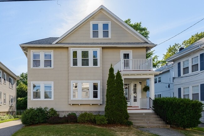 property at 12 Pondview Rd
