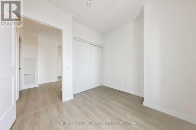 50 Dunfield Ave in Toronto, ON - Building Photo - Building Photo