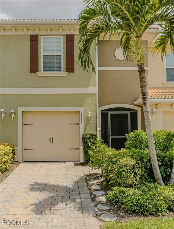 property at 3886 Tilbor Circle
