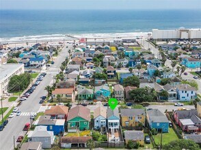 1612 Ursuline St in Galveston, TX - Building Photo - Building Photo