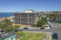 800 Prospect St in La Jolla, CA - Foto de edificio - Building Photo