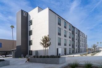 Elevate Kern Apartments in Bakersfield, CA - Building Photo - Building Photo