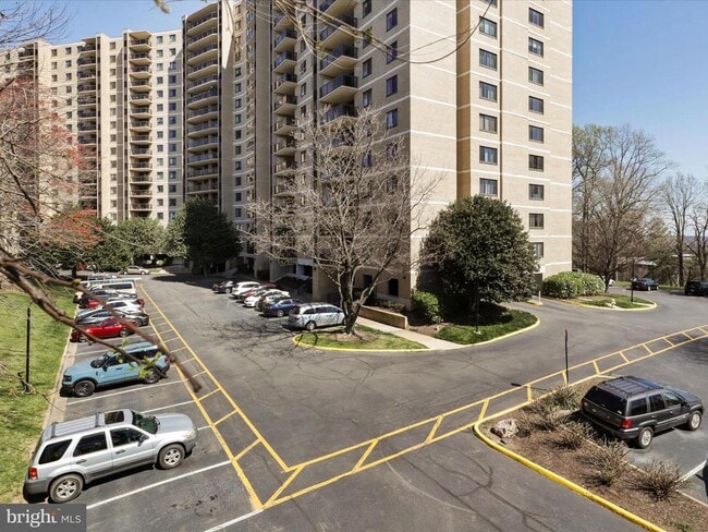 property at 203 Yoakum Pkwy