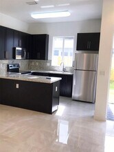 17523 SW 153rd Ct in Miami, FL - Building Photo - Building Photo