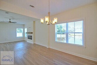 151 Buckingham Dr, Unit #408W in Midway, GA - Foto de edificio - Building Photo