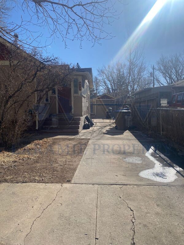 911 S 9th St in Laramie, WY - Building Photo - Building Photo