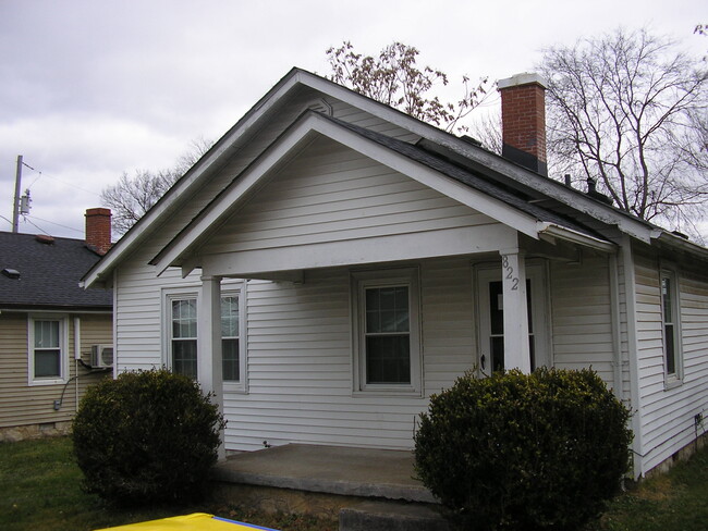 property at 822 Winona Ave