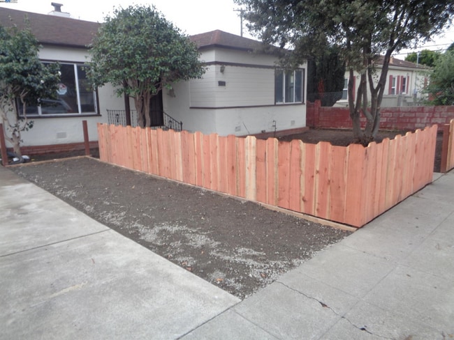 property at 1135 Minerva St