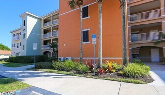 4455 Botanical Pl Cir in Naples, FL - Building Photo