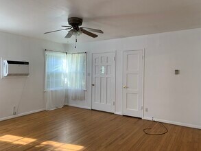 4435 12th St, Unit home in Riverside, CA - Foto de edificio - Building Photo