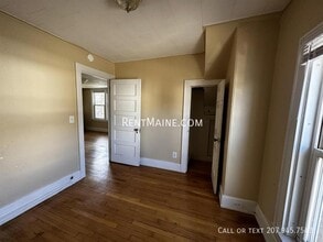 99 Broadway in Bangor, ME - Building Photo - Building Photo