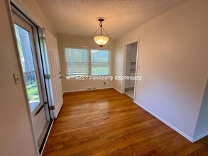 510 NW Ward Ln in Lee's Summit, MO - Building Photo - Building Photo