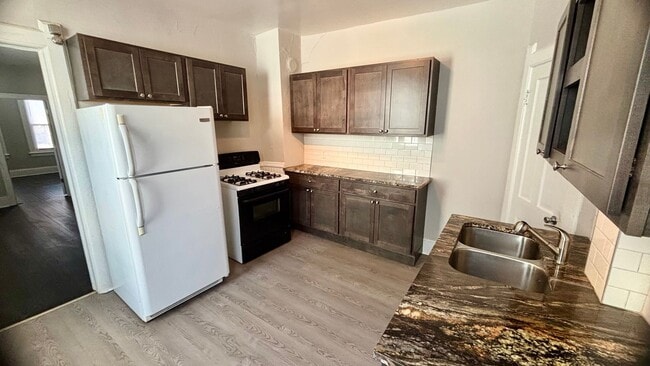 1207 E Kane Pl in Milwaukee, WI - Building Photo - Building Photo