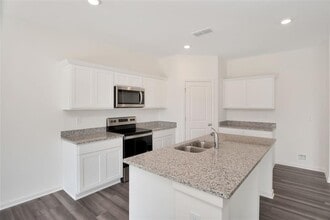 371 Greenwalk Pl in Hoschton, GA - Building Photo - Building Photo