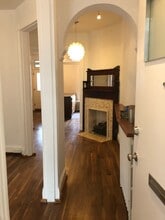 1212 Linden Pl NE, Unit Home in Washington, DC - Building Photo - Building Photo