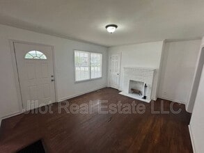 1939 Washington Rd in Atlanta, GA - Building Photo - Building Photo