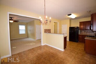 59 Tahoe Dr in Newnan, GA - Building Photo - Building Photo