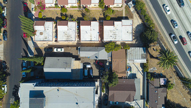 1004 N Serrano Ave in Los Angeles, CA - Building Photo - Building Photo