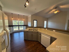 164 Angel Oaks Dr in Statesville, NC - Building Photo - Building Photo