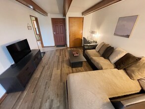 2417 Quail Dr, Unit C in Columbia, MO - Foto de edificio - Building Photo